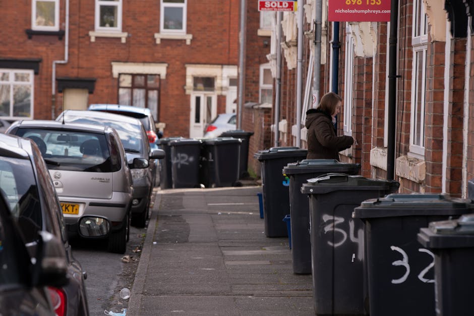Insured licensed rubbish clearance teams serving Enfield homes